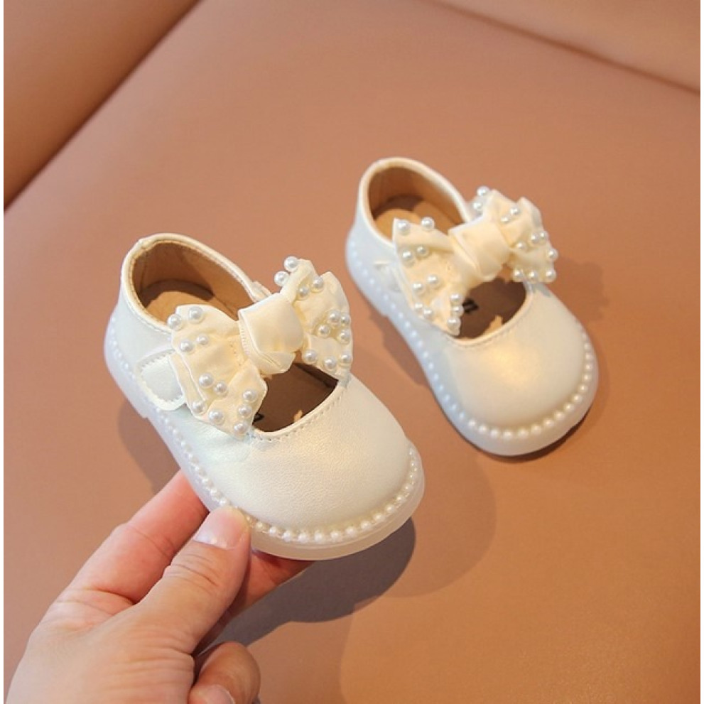 Ніжні туфельки з перлинками 10782