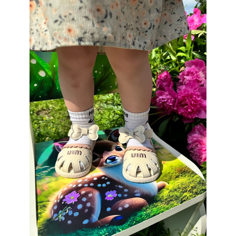 Босоніжки Uim для дівчинки з бантиком колір білий 10820