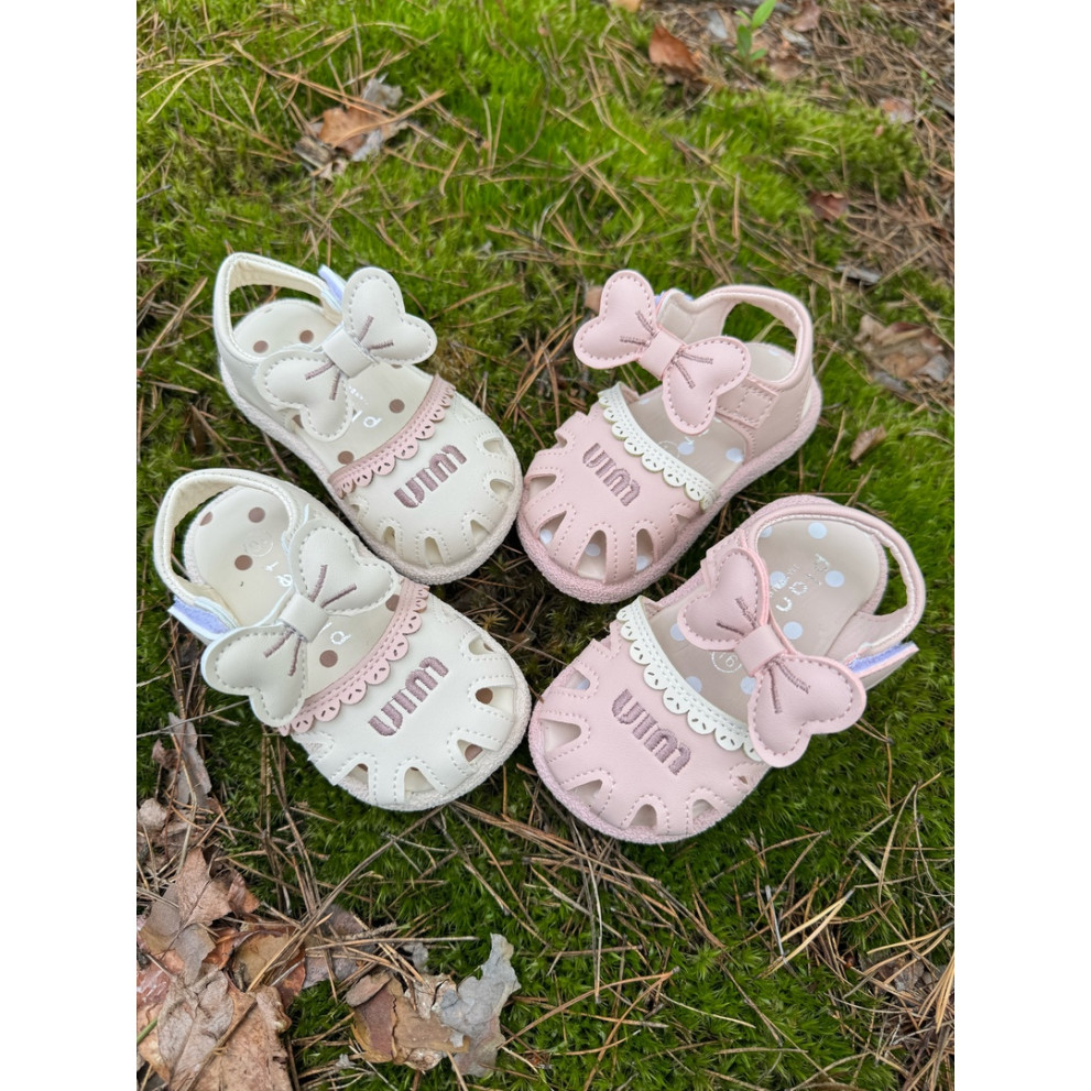 Босоніжки Uim для дівчинки з бантиком колір білий 10820