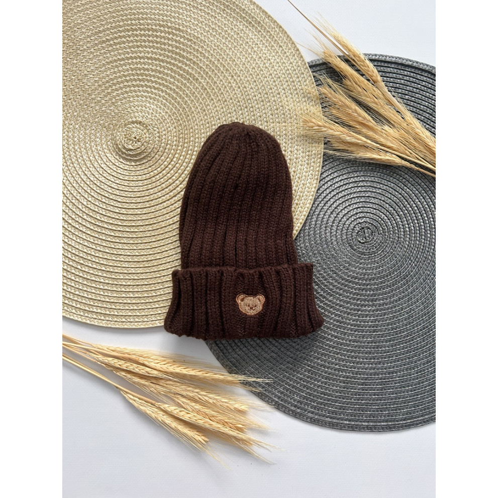 Шапка з ведмедиком коричнева 10290