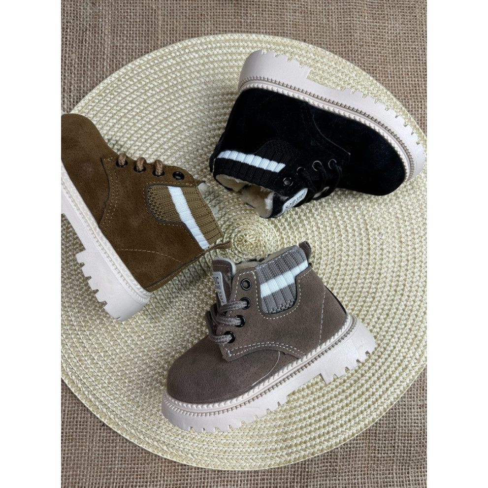 Дитячі зимові черевики RAW шоколадні з хутром - теплі та модні черевики 2025 року Дитячі зимові черевики RAW шоколадні з хутром - теплі та модні черевики 2025 року