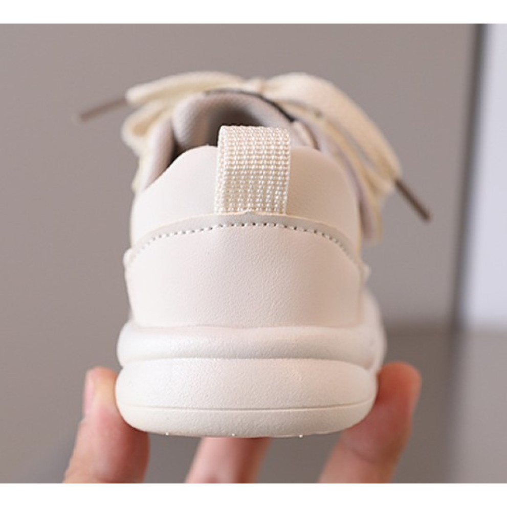 Кросівки дитячі Diamond світлі Кросівки дитячі Diamond світлі