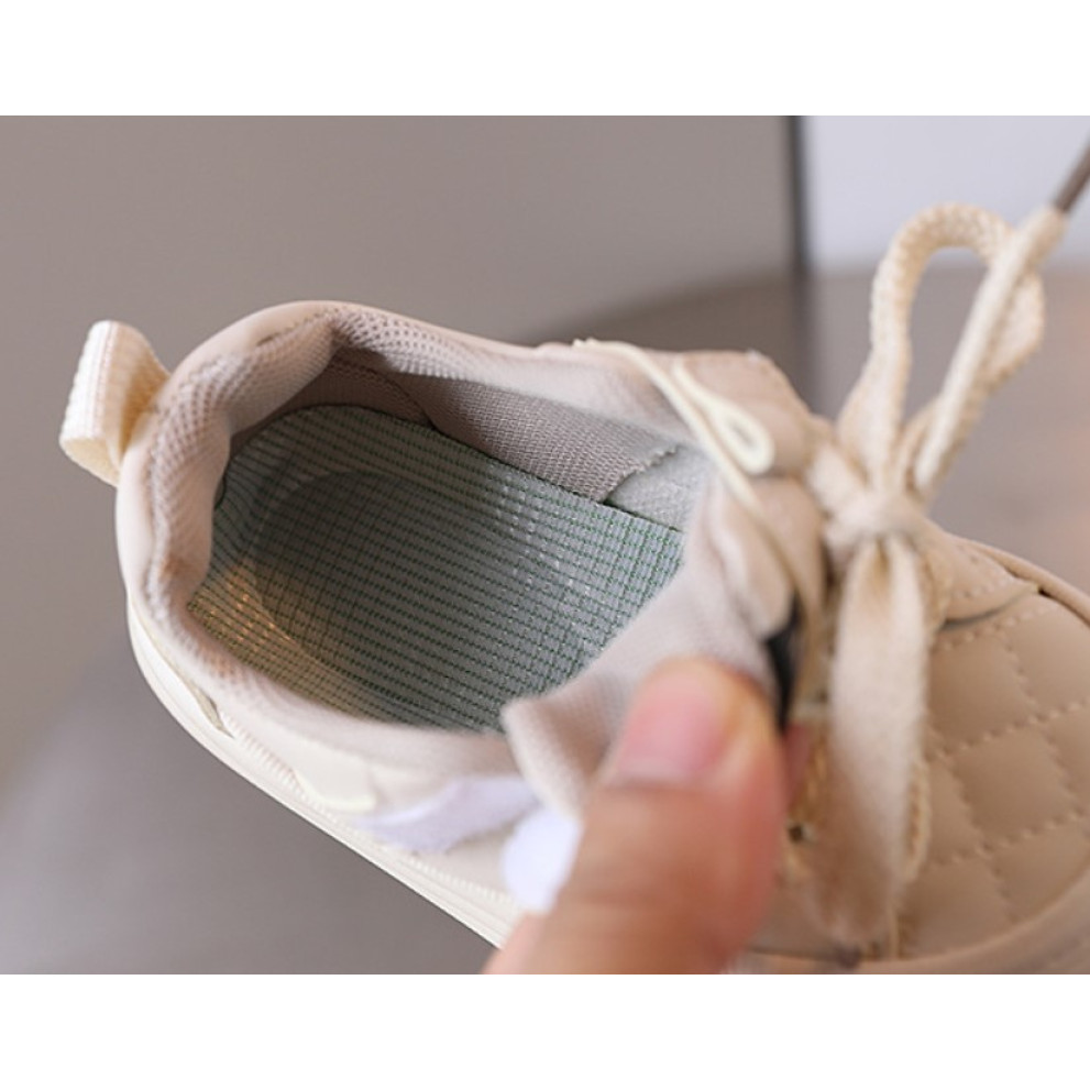 Кросівки дитячі Diamond світлі Кросівки дитячі Diamond світлі