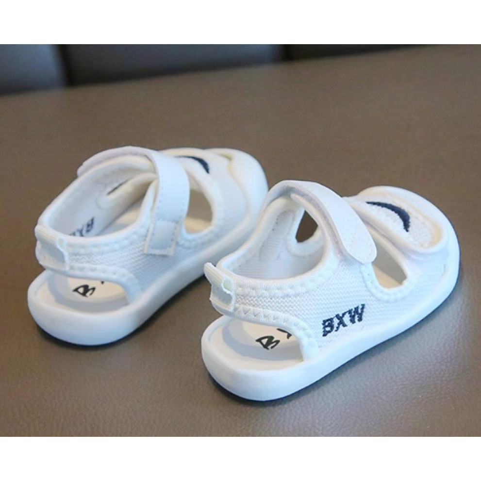Босоніжки дитячі BXW, білий