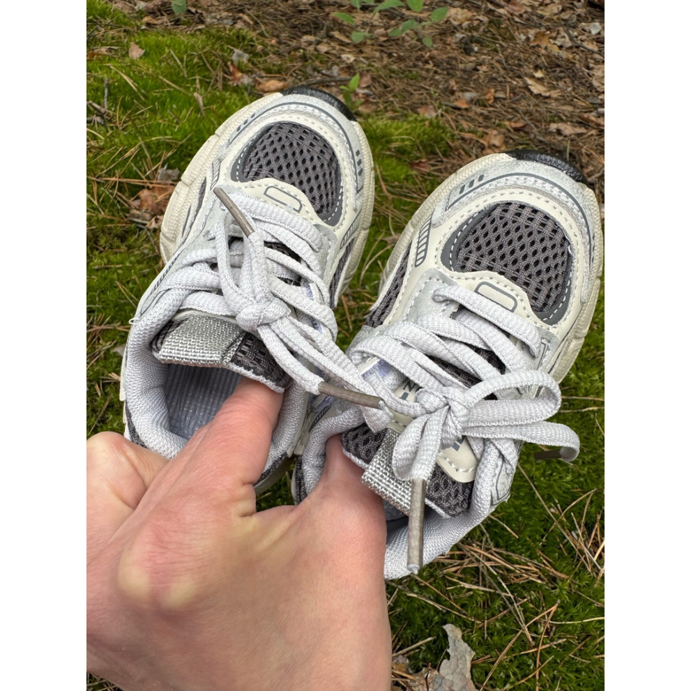 Кросівки дитячі Easy весна-літо