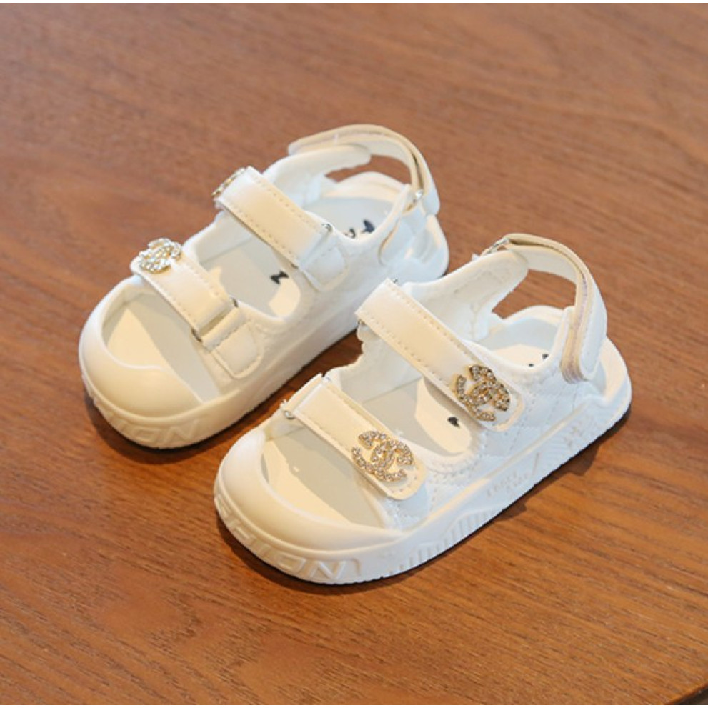 Босоніжки дитячі Cha білі