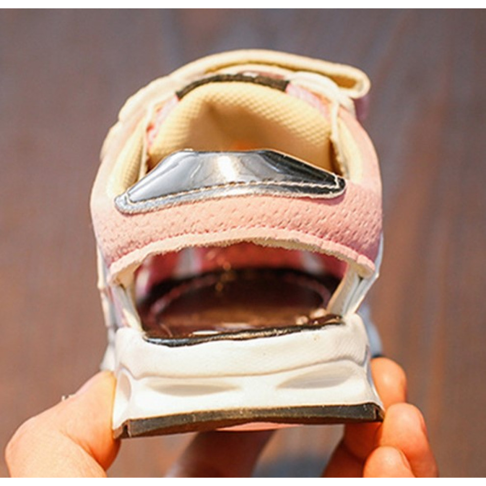 Босоніжки дитячі MG рожеві