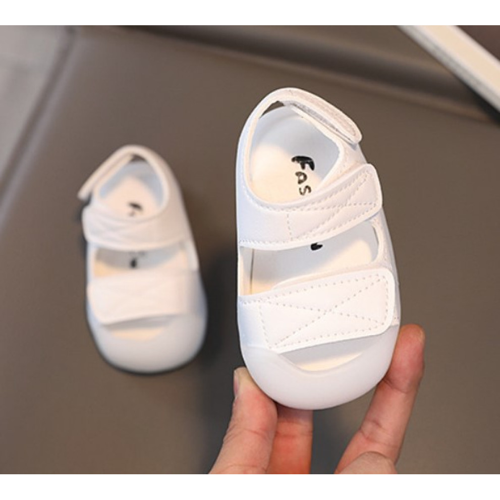 Босоніжки дитячі PU-шкіра білі