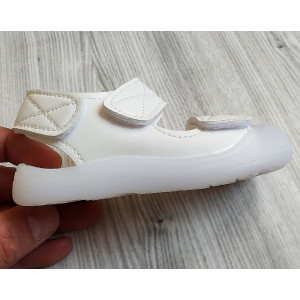 Босоніжки дитячі PU-шкіра білі