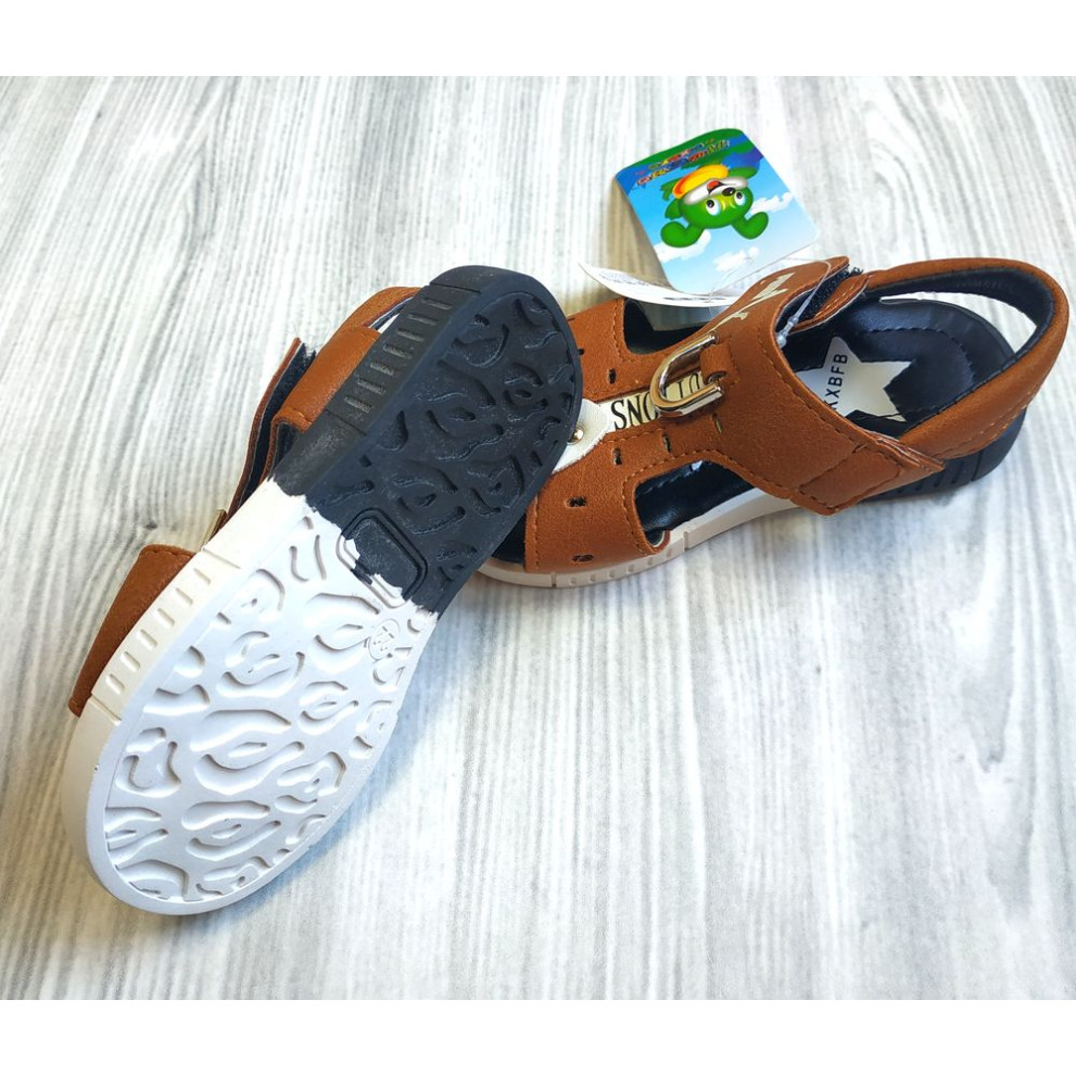 Босоніжки дитячі Pumai Replika коричневі