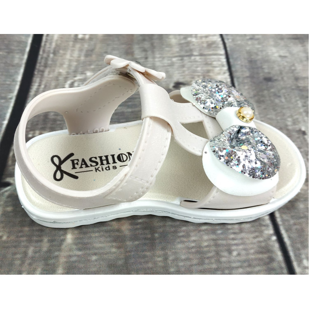 Босоніжки для дівчаток Like It білі