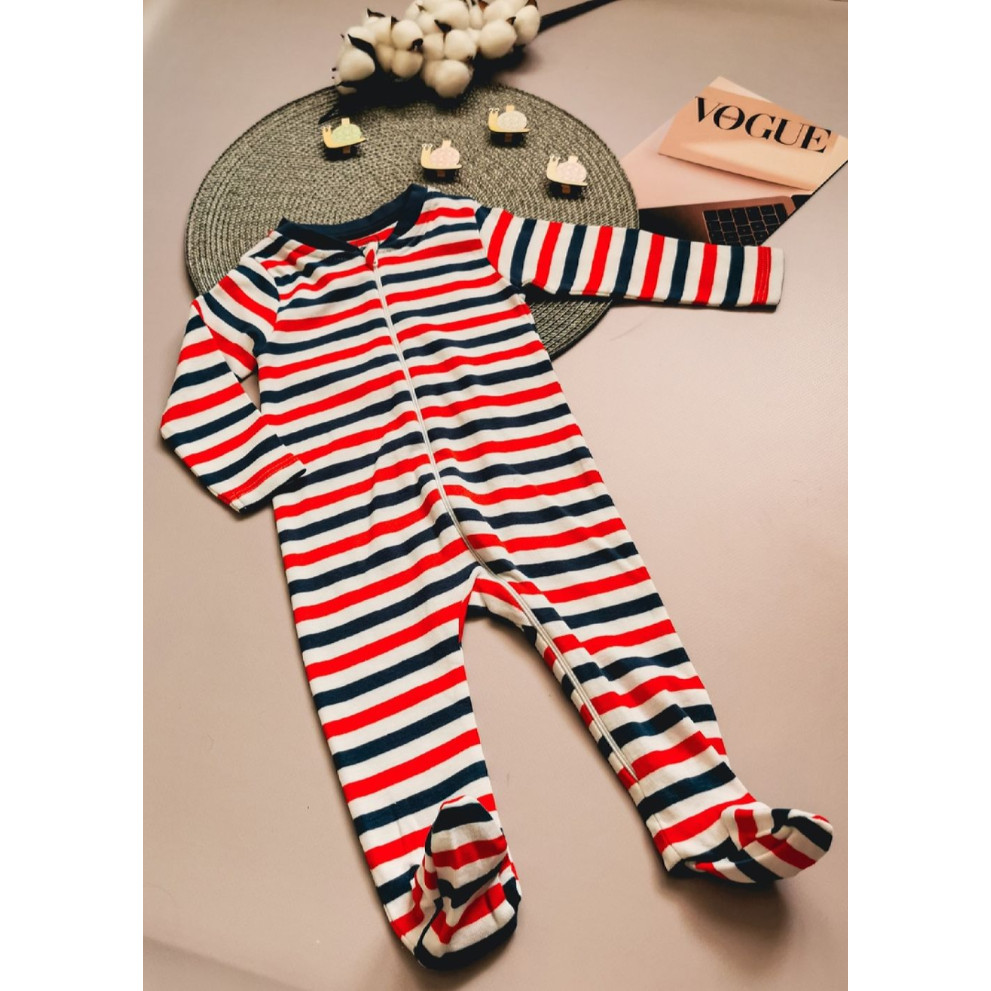 Чоловічок малечі в полоску 30128