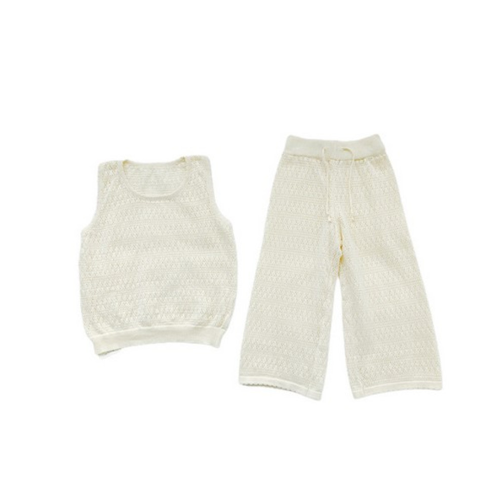 Комплект на літо для дівчинки зі штанцями в'язаний 10474