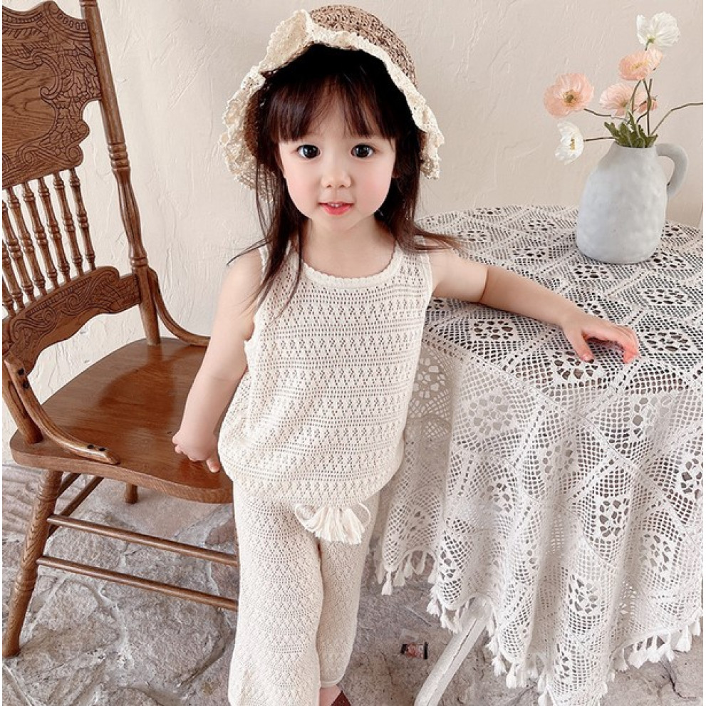 Комплект на літо для дівчинки зі штанцями в'язаний 10474