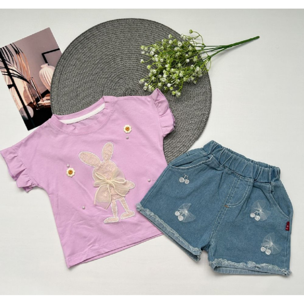 Костюм для дівчинки з джинсовими шортами Зайчик 10524