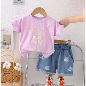 Костюм для дівчинки з джинсовими шортами Зайчик 10524