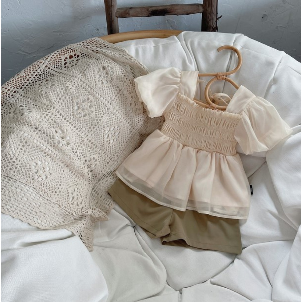 Костюм на літо для дівчинки блузка і шорти 10475