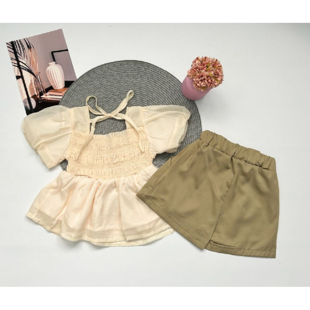 Костюм на літо для дівчинки блузка і шорти 10475