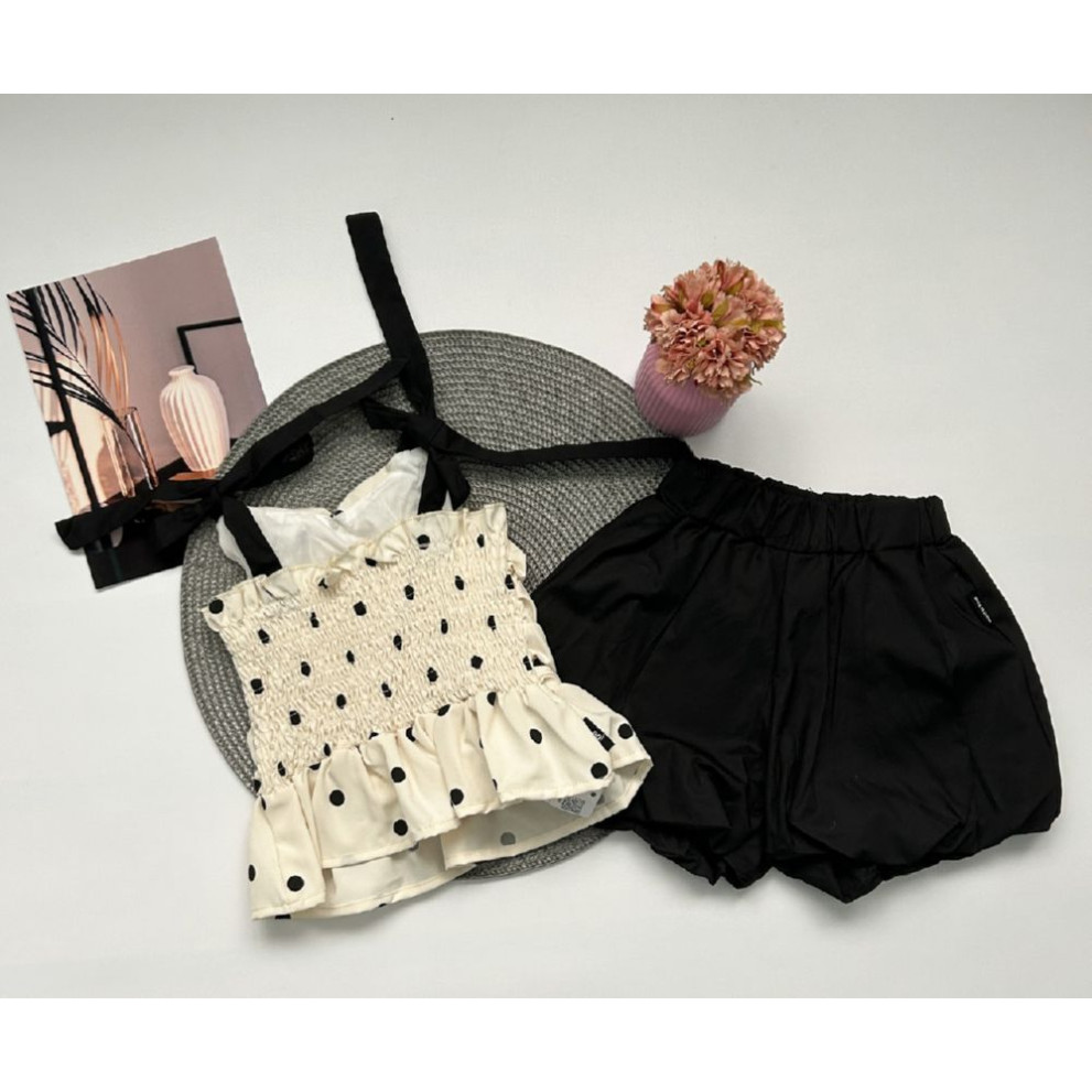 Костюм на літо для дівчинки майка в горох і шорти 10476