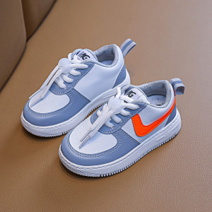 Кросівки дитячі Air білі з помаранчевими смужками