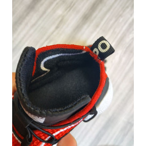 Кросівки дитячі La murqae червоні