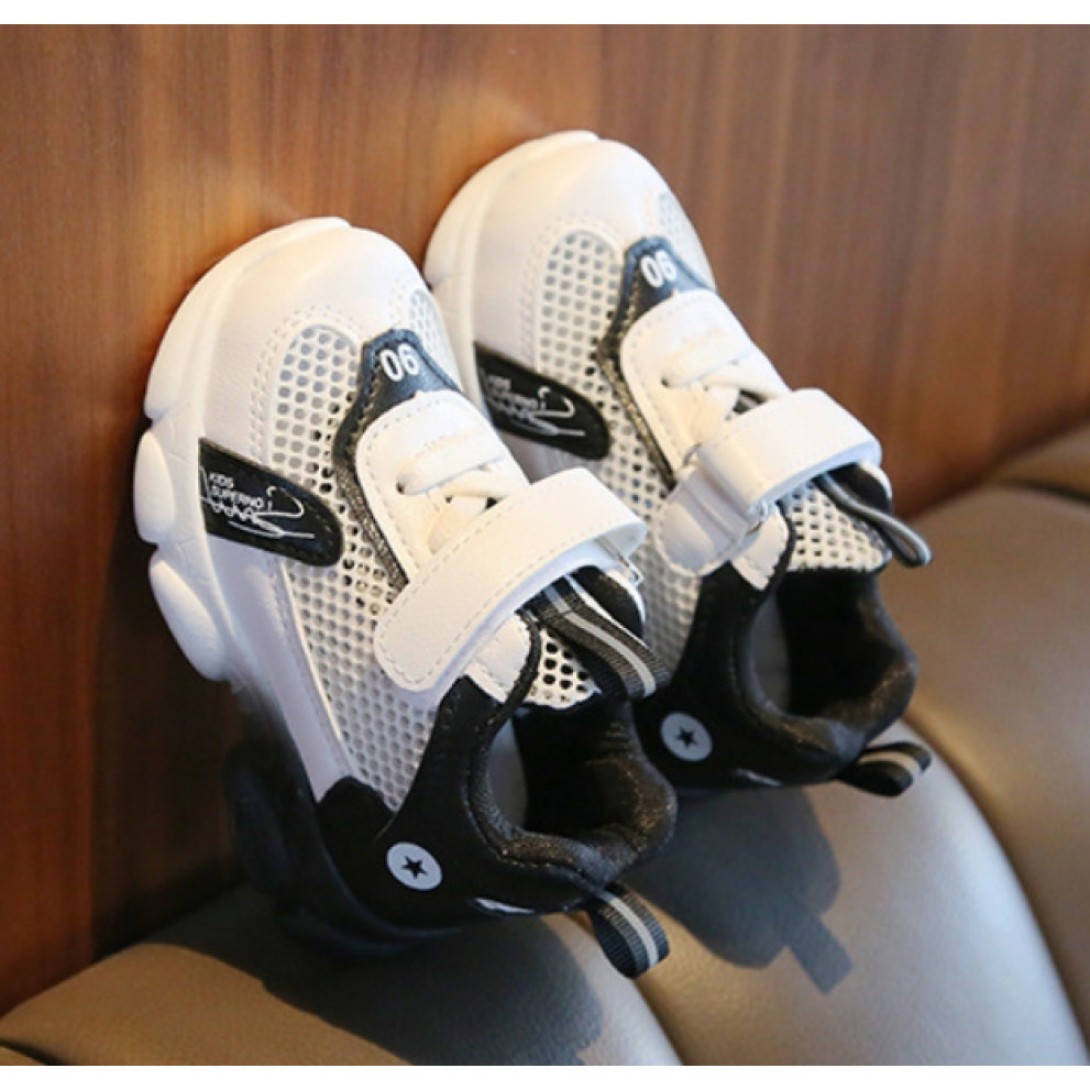 Кросівки дитячі літні NO.1 біло-чорні