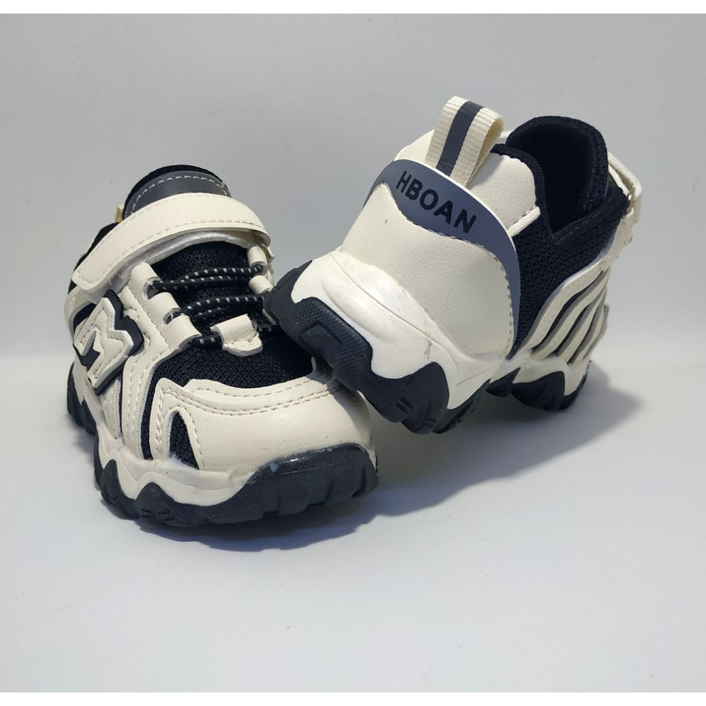 Кросівки дитячі M-boan чорні з білим