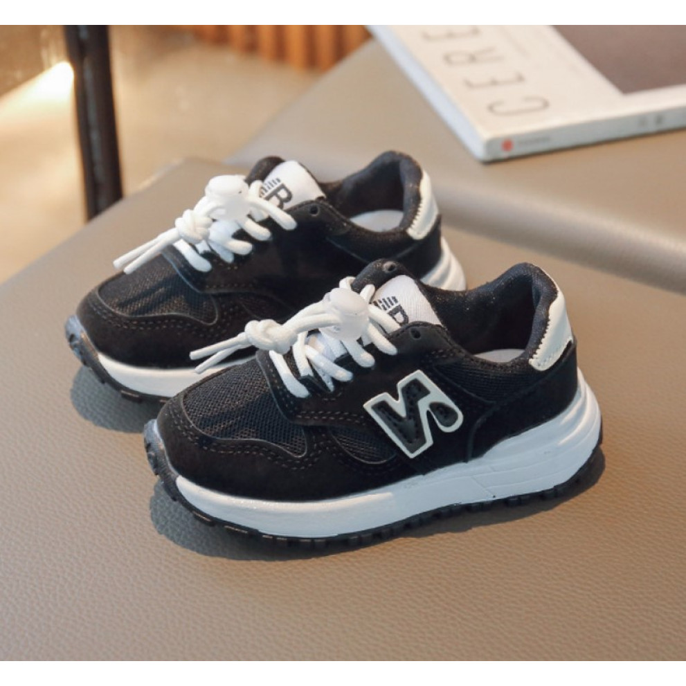 Кросівки дитячі NewB чорний