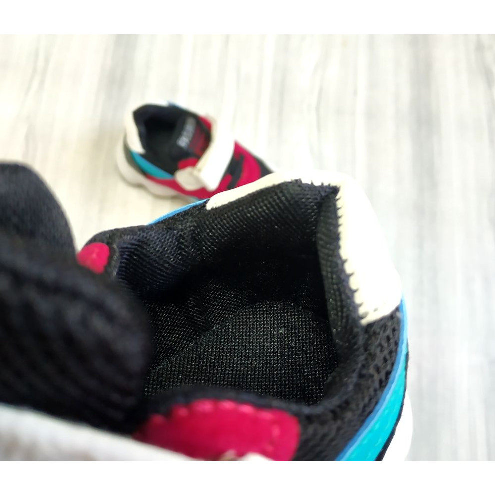 Кросівки дитячі NO.1 з бордово-бірюзовими смужками