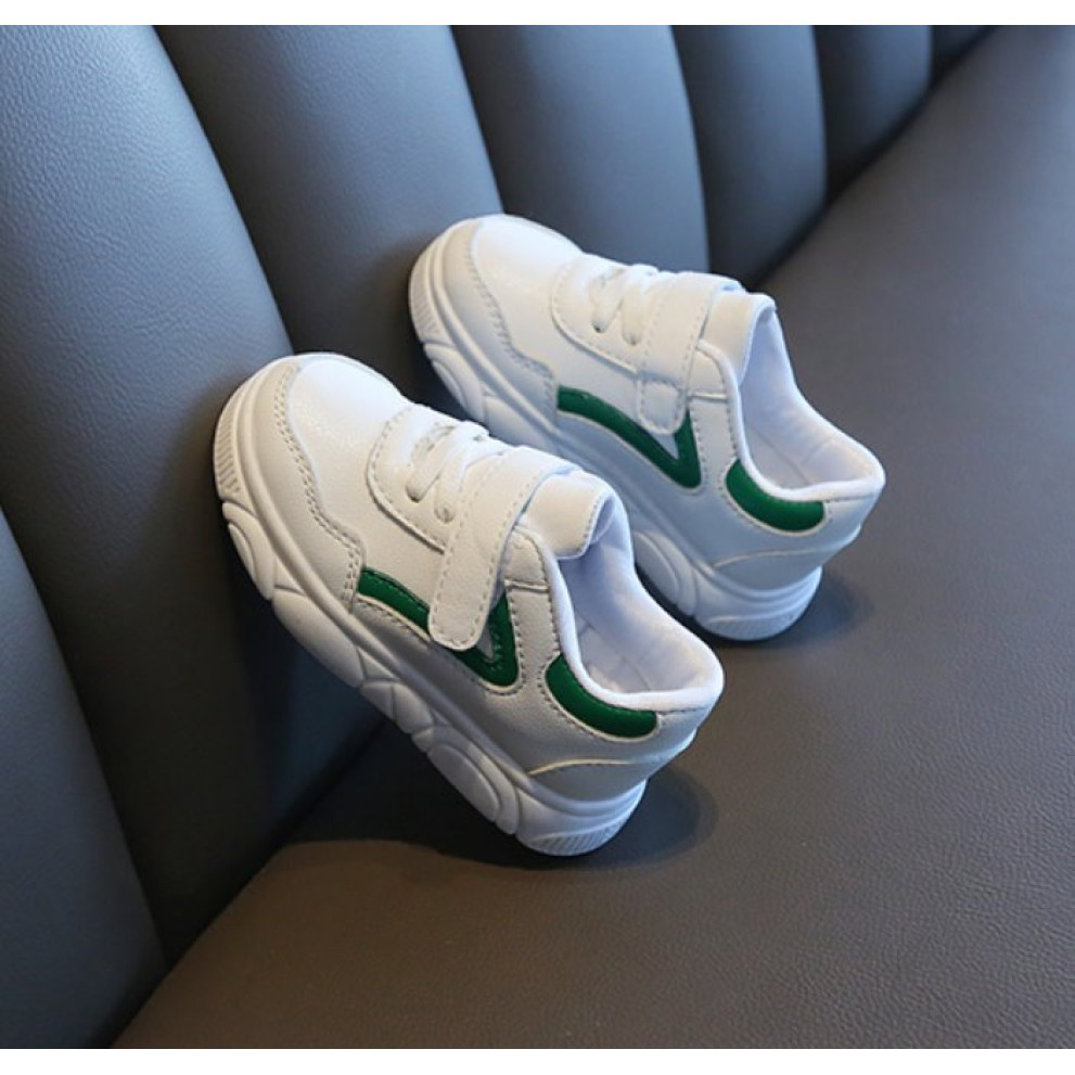 Кросівки дитячі PU-шкіра білі з зеленими смужками