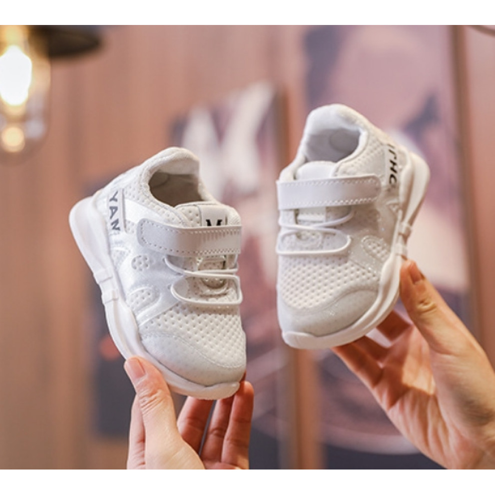 Кросівки Moto Yohji білі