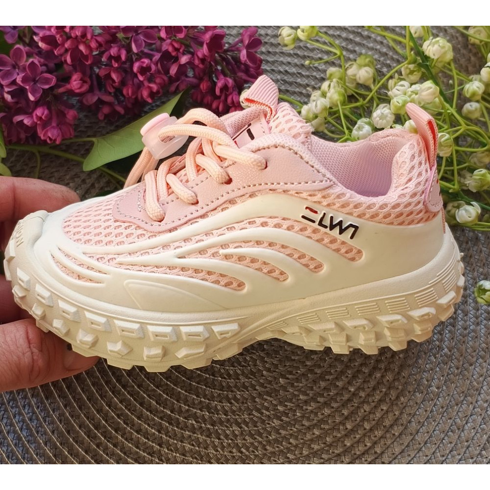 Кросівки весна-літо LWT рожеві
