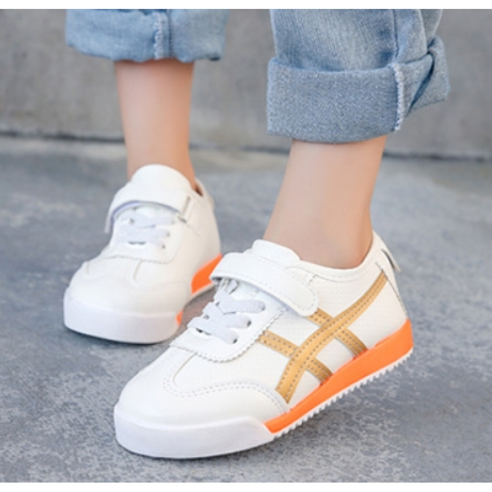 Кросівки дитячі KaTaKu з золотистими смужками