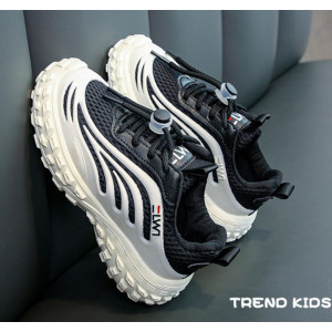 Кросівки весна-літо LWT чорні з білим