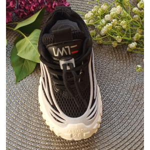 Кросівки весна-літо LWT чорні з білим