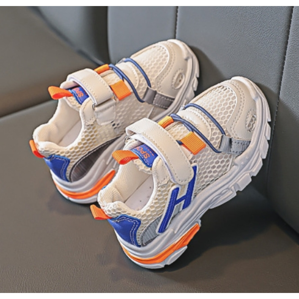 Літні кросівки дитячі 9H білі