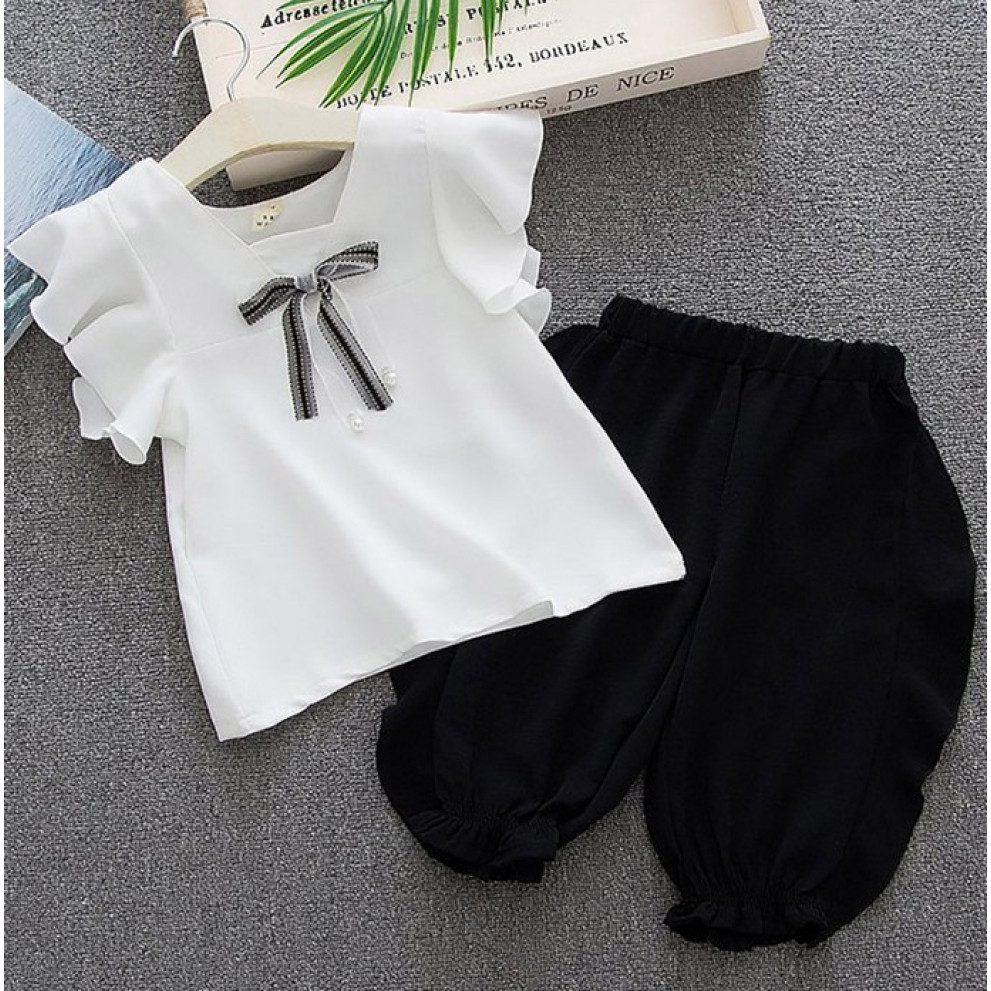 Літній костюм для дівчинки білий 4214