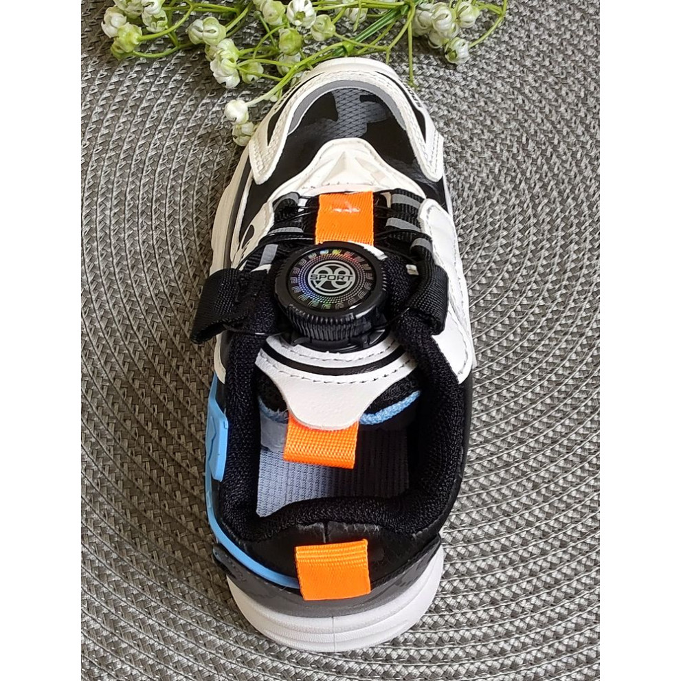 Стильні кросівки з BOA чорні вставки