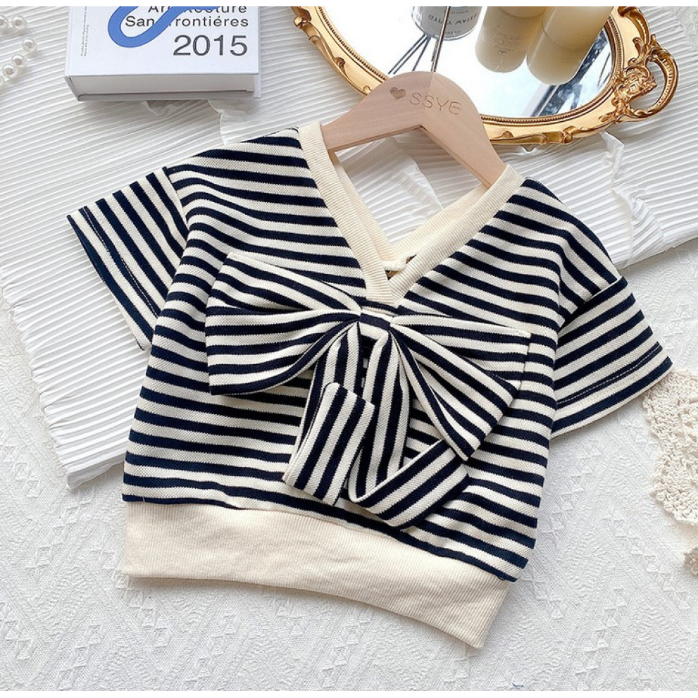 Стильний костюм для дівчинки на літо футболка і шортики 10469