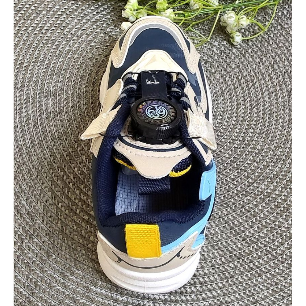 Стильні кросівки з BOA темно-сині