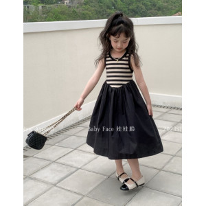 Сукня для дівчинки на літо чорна з білим 10451