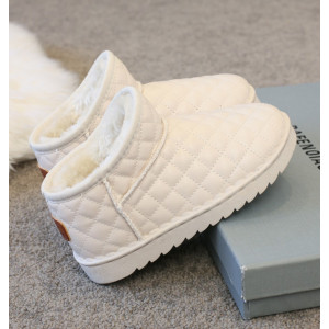 Дитячі уггі Diamond білий