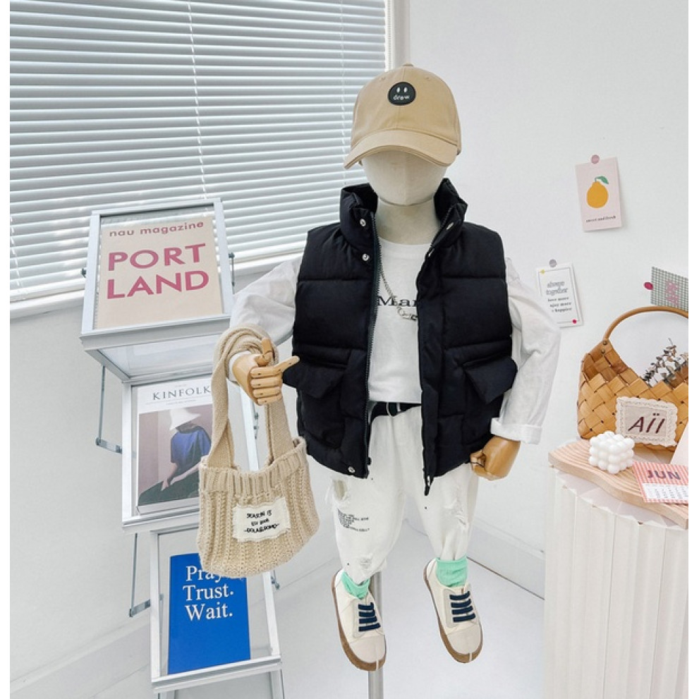 Жилетка демі чорна 10117