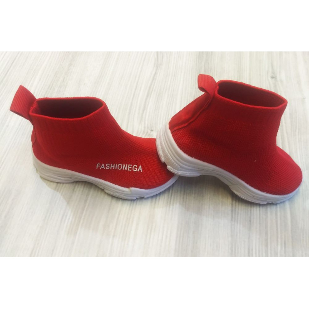 Текстильні кросівки Fashionega червоні